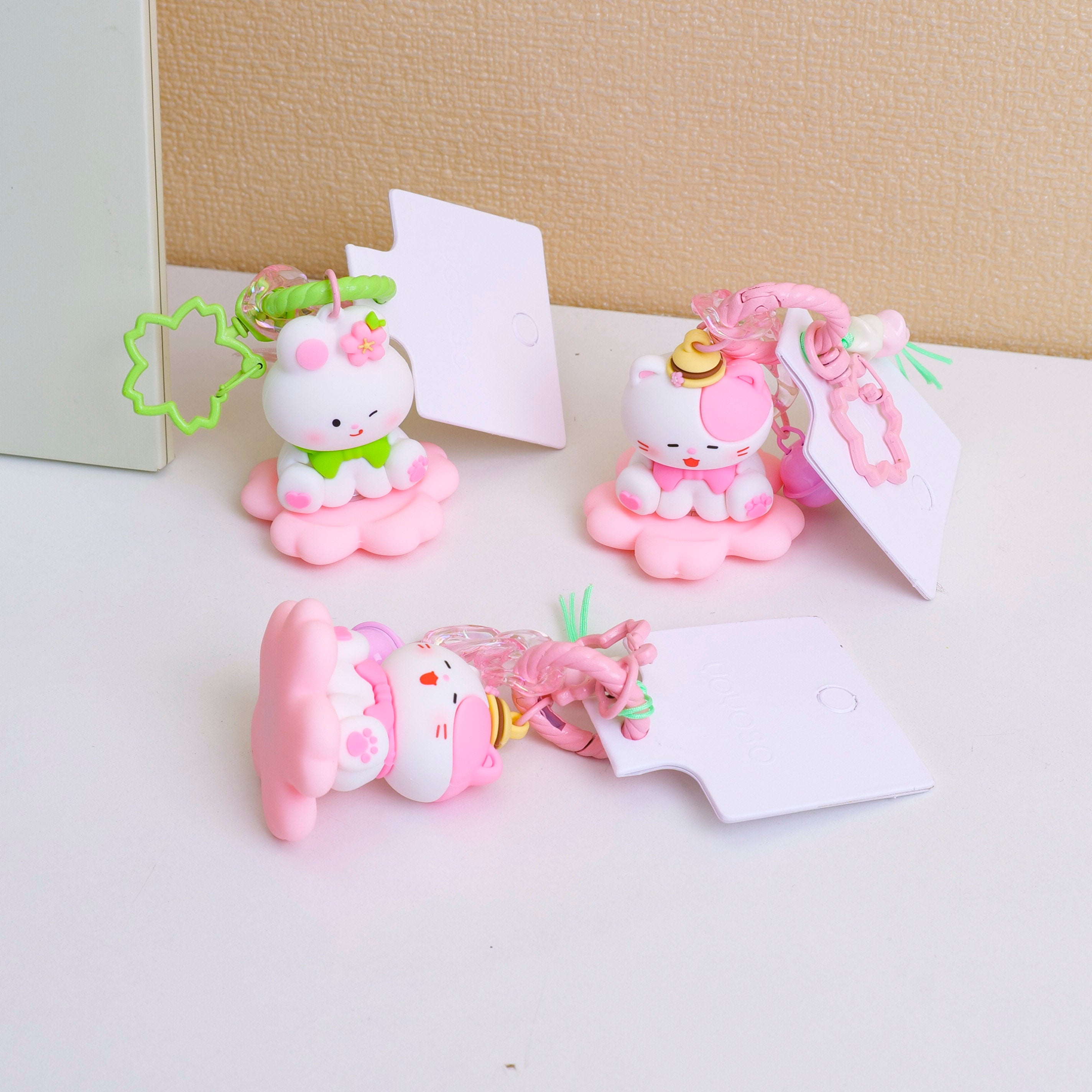 Soft and Adorable Cherry Blossom Cat Rabbit Spinning Fun Keychain