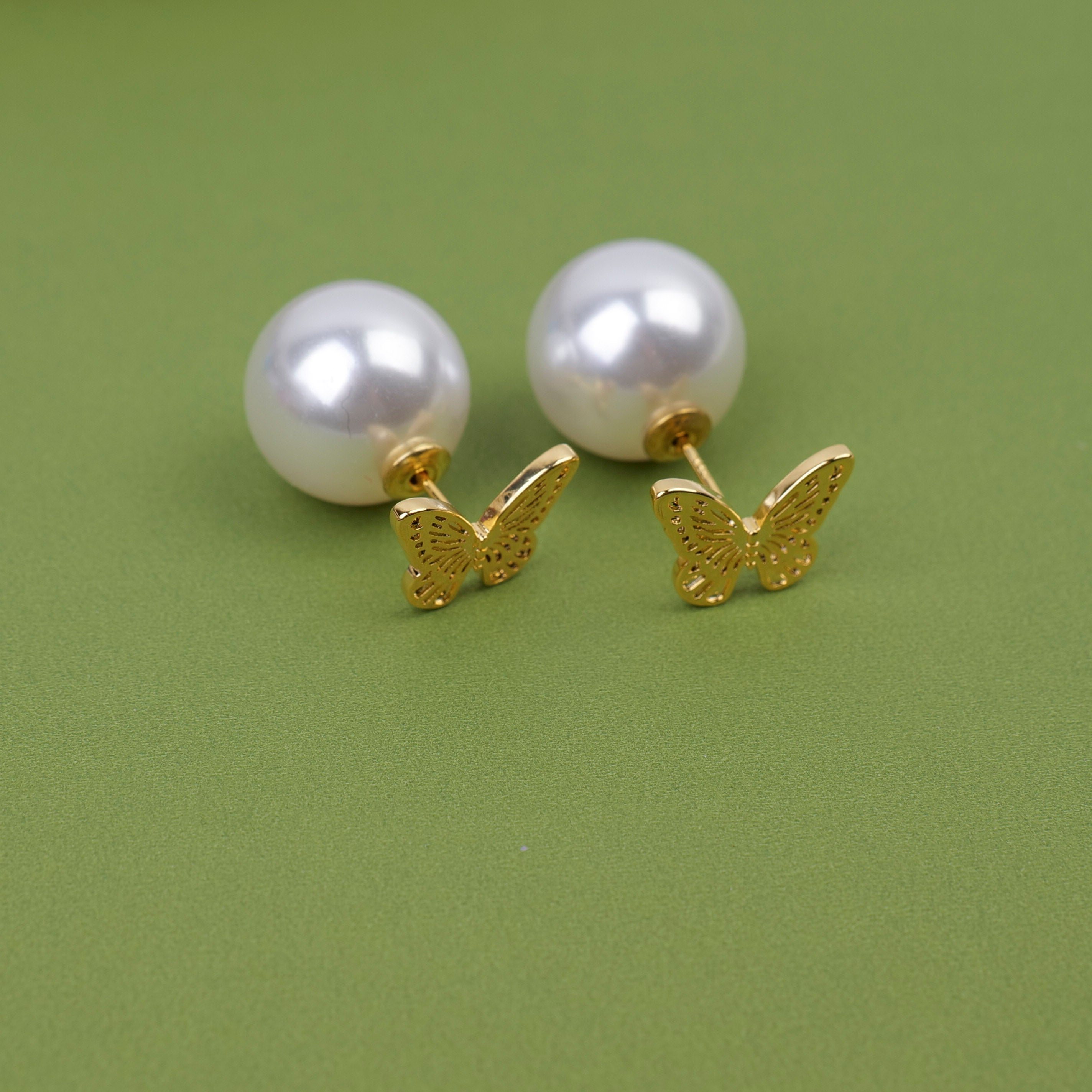 Vintage Butterfly Pearl Stud Earrings - Gold