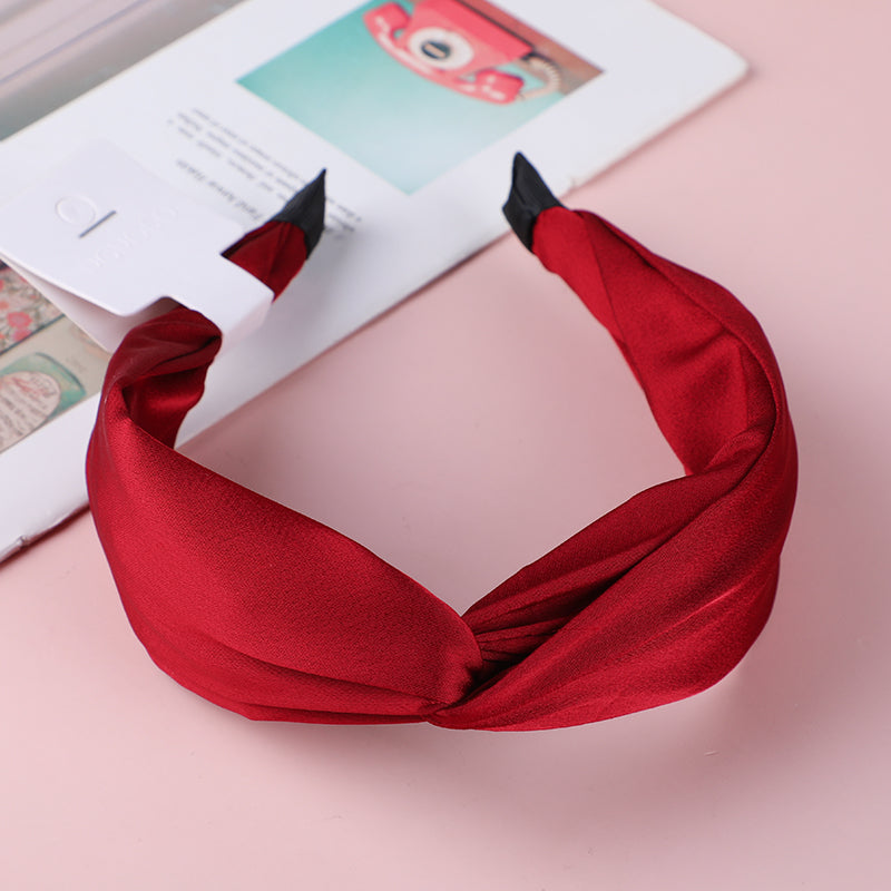 Red series-winding hair band
