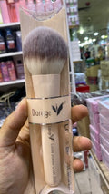 soft loose powder brush