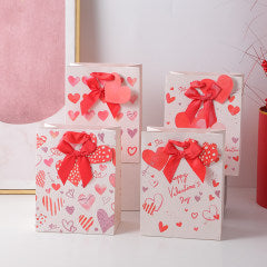 Full of love vertical gift bag S