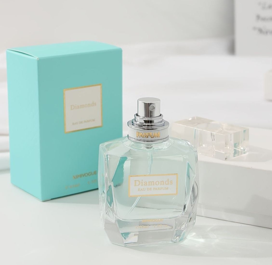 Diamonds blue perfume
