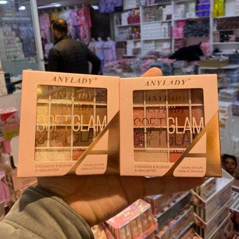 velvety smooth eyeshadow and highlighter pallte