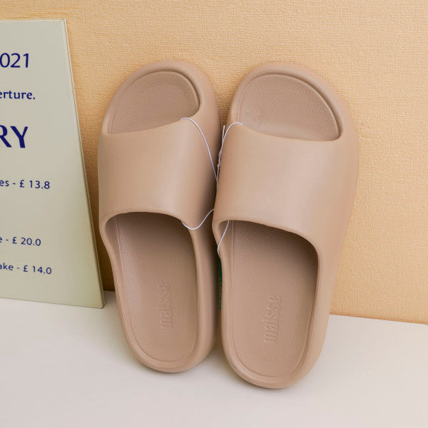 Simple solid color glossy men's home slipper khaki 44-45