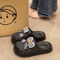 TEDDY ISLAND Series Rhombic Pattern Comfortable Toe-Covered Crocs in Black Size
