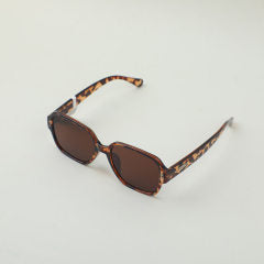 Stylish personality sunglasses for women - Douhua Tea