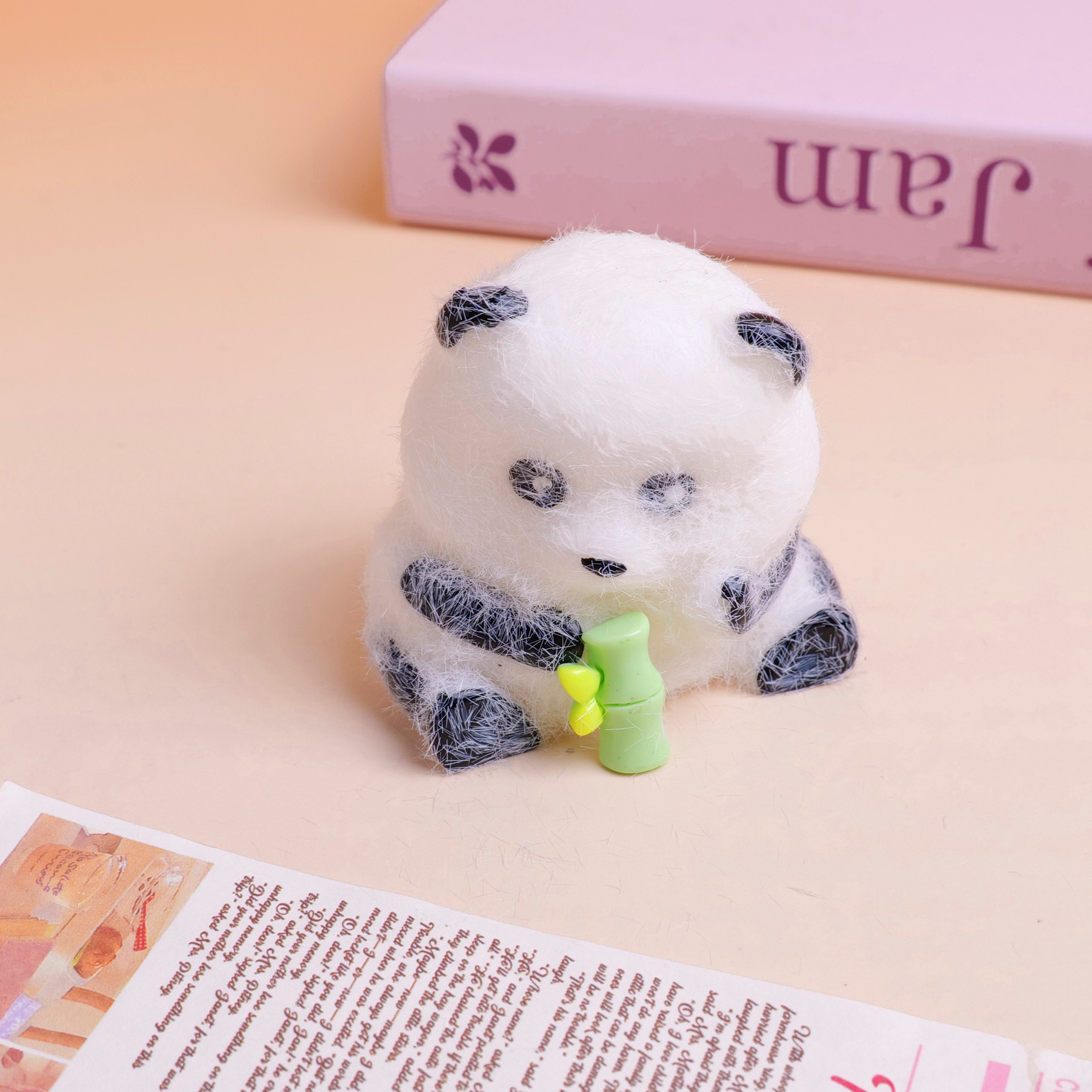 TLN201 panda kneading and relaxing toy