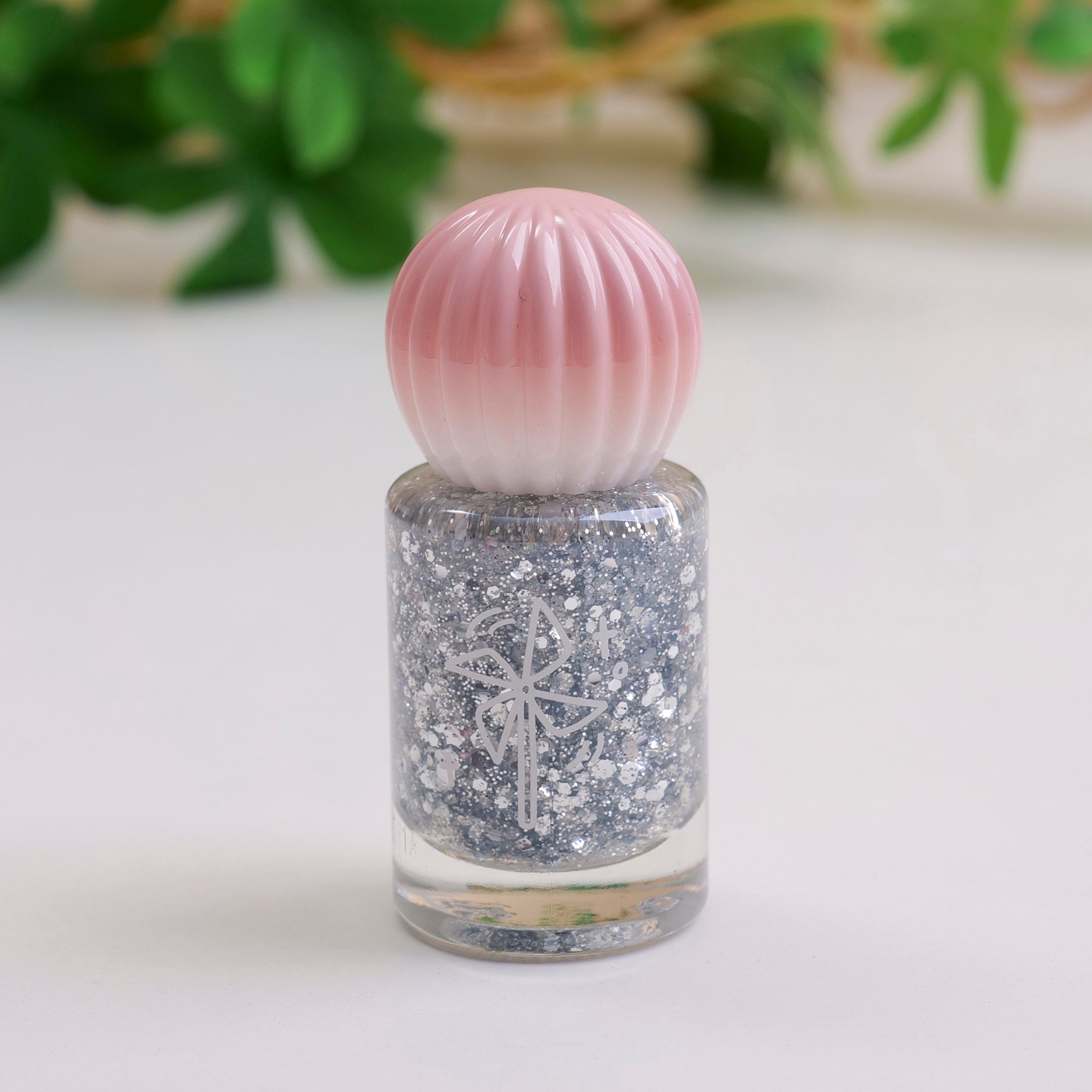 Marshmallow Quick-drying and Fragrant Nail Polish - Silver Glitter