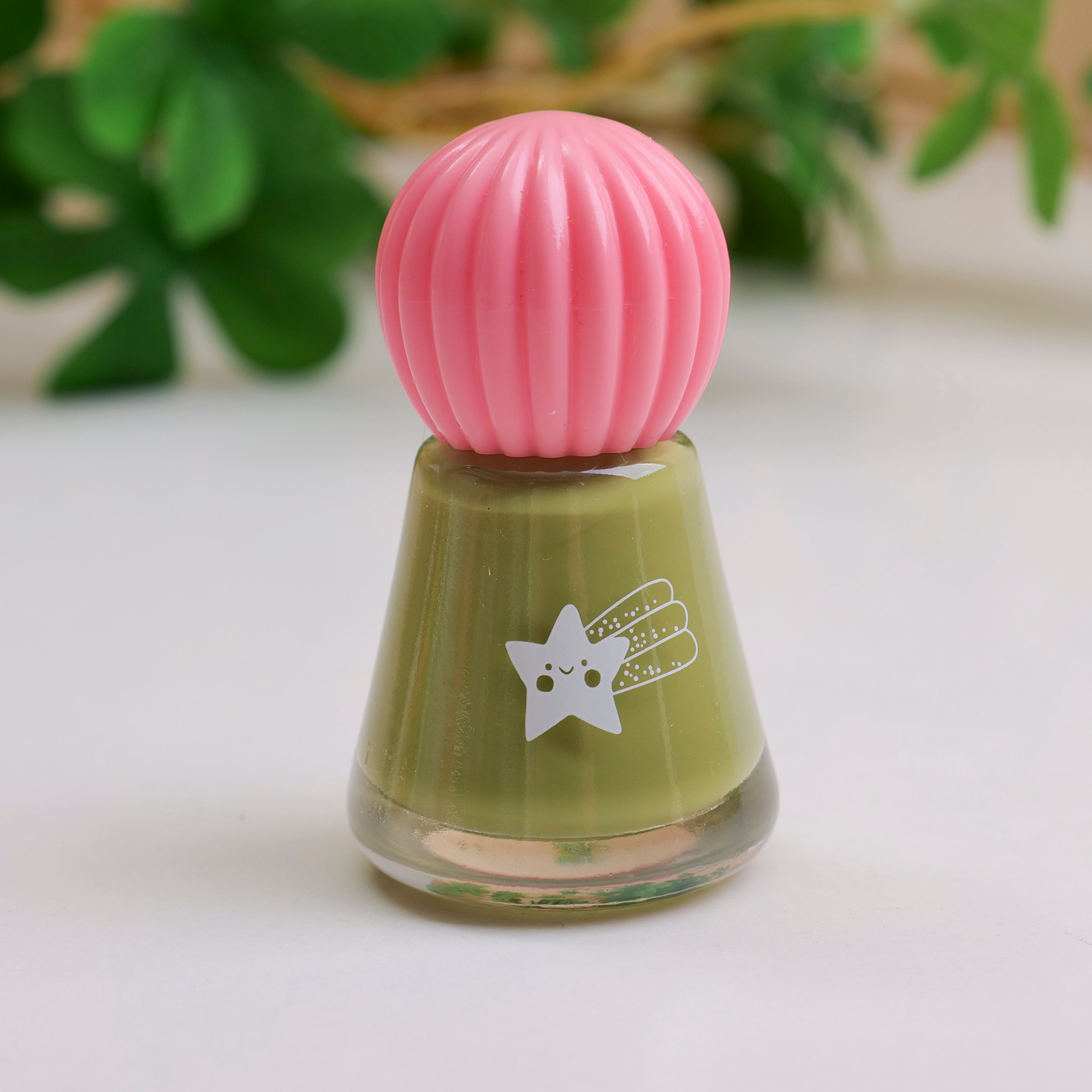 Amusement Park Quick-drying and Fragrant Nail Polish - Green