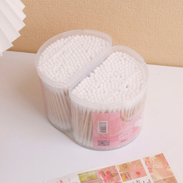 Semicircular Flip-top Bamboo Stick Cotton Swabs 250 Pieces per Box 2 Boxes