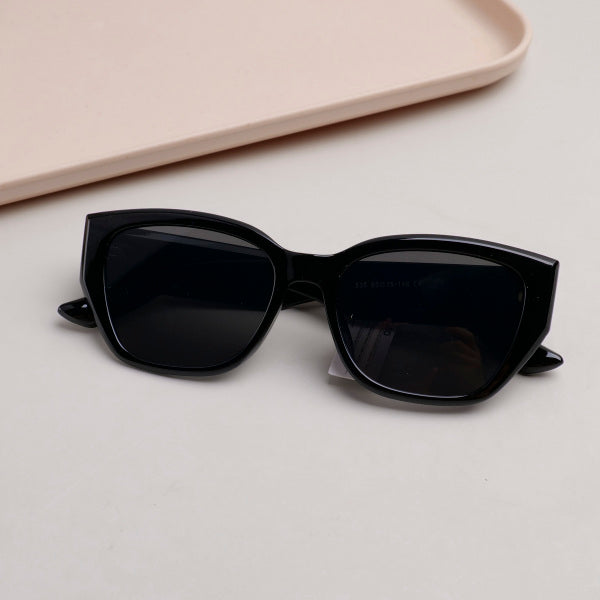 Wide-Temple Ladies' Sunglasses - Black