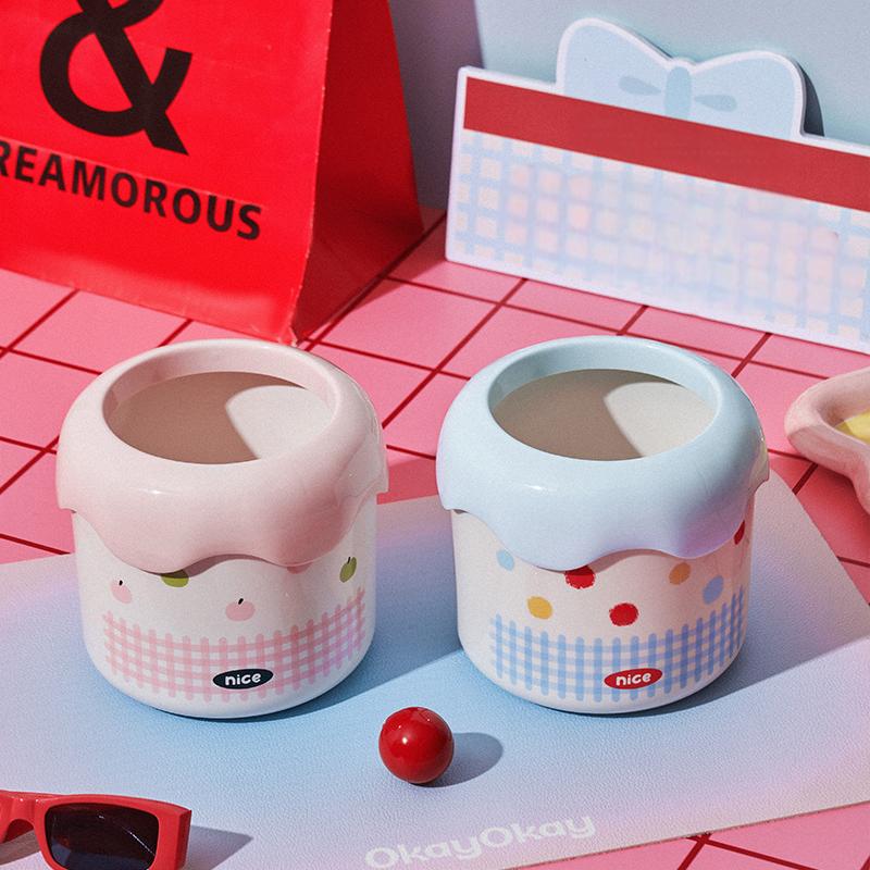 Polka Dot Series - Cake-shaped Desktop Trash Bin