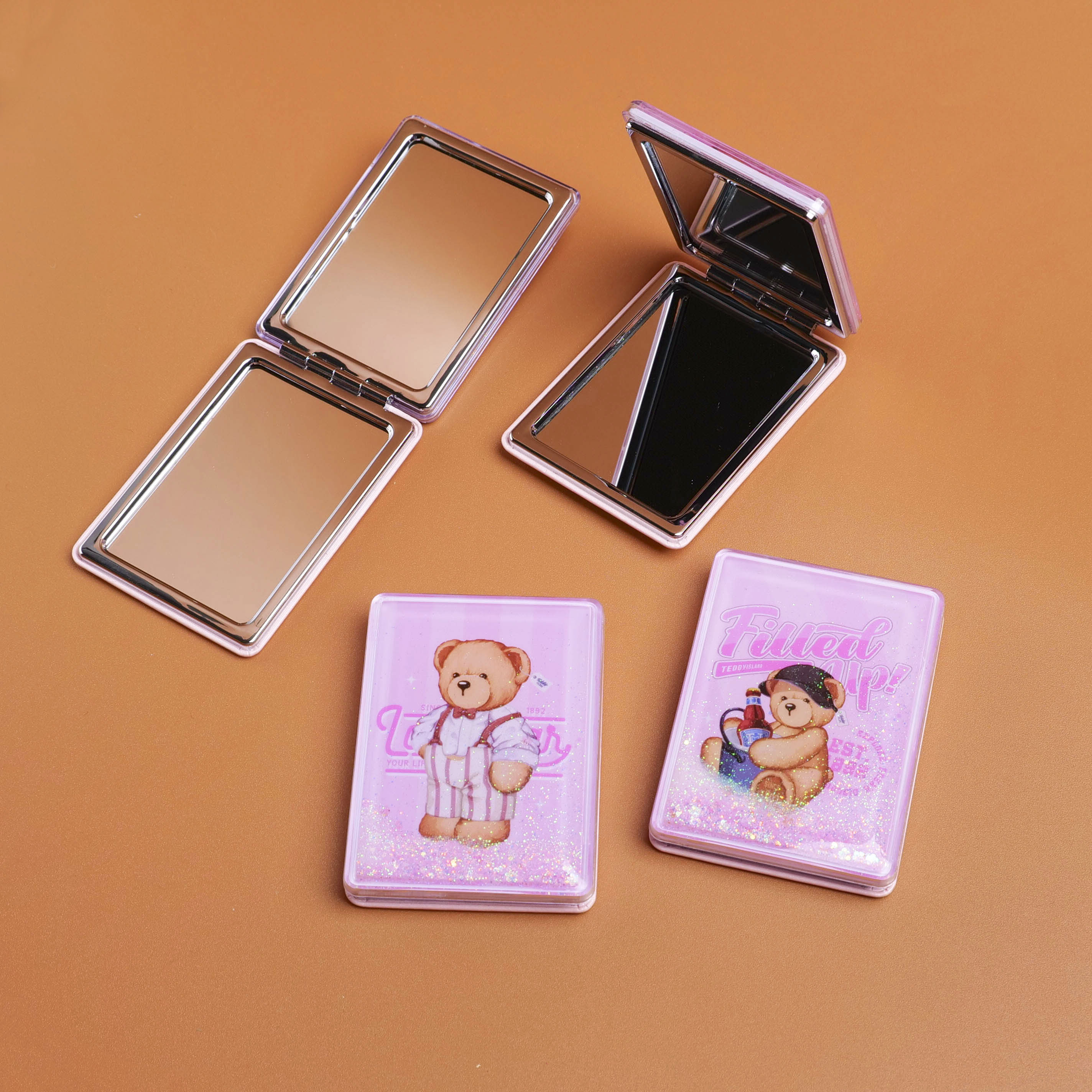 TEDDY ISLAND Series Flowing Sand Square Portable Mirror
