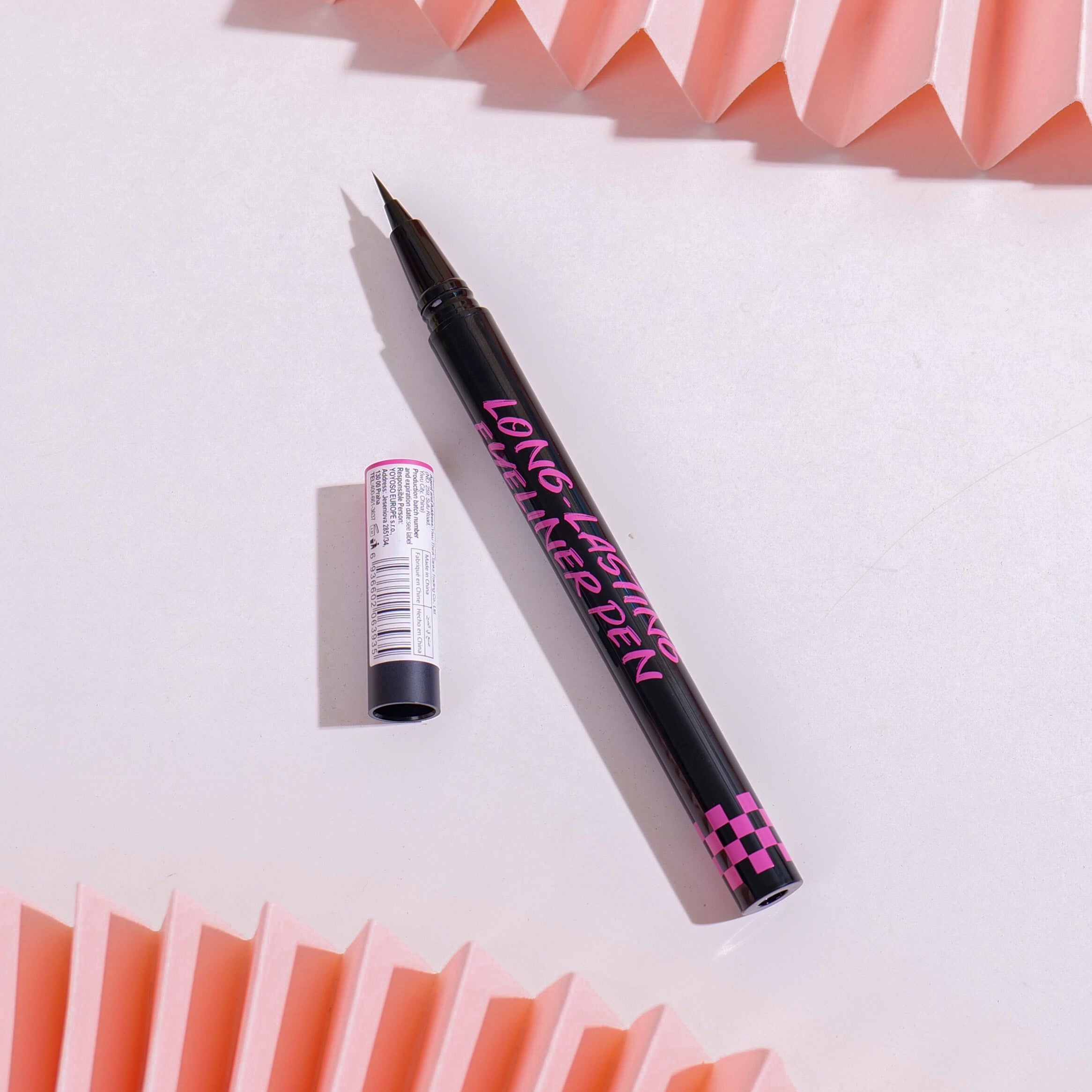 Highly Pigmented Long-lasting Eyeliner Pen - Brown