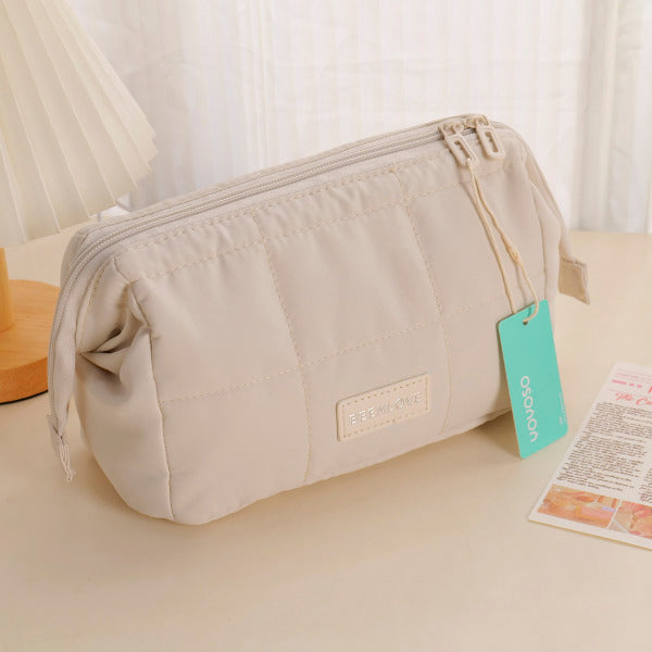 Cloud-Pattern Steel-Frame Storage Cosmetic Bag - Beige
