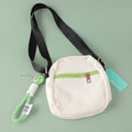 English vertical crossbody bag with zipper-white