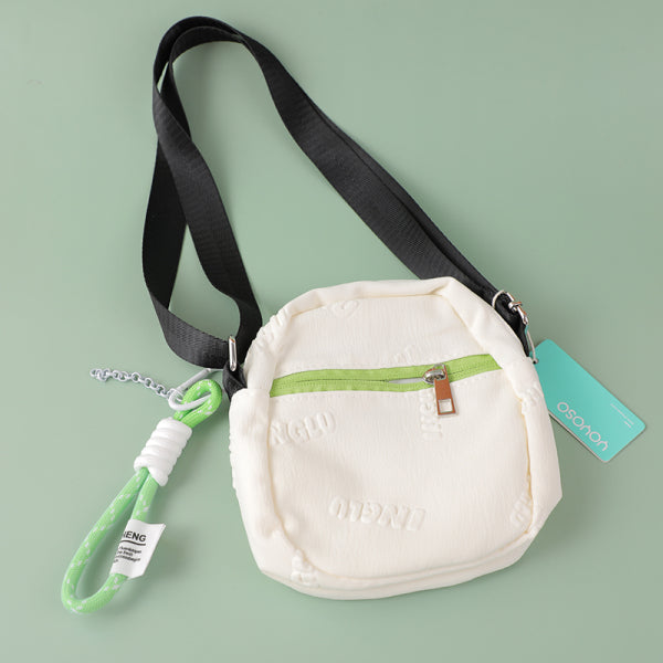 English vertical crossbody bag with zipper-white
