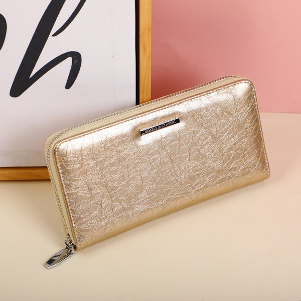 Simple stylish purse with zipper-gold