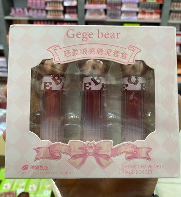 three pcs cute reddish lip sticks