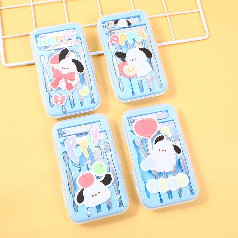 Puppy with apple nail clippers seven-piece set