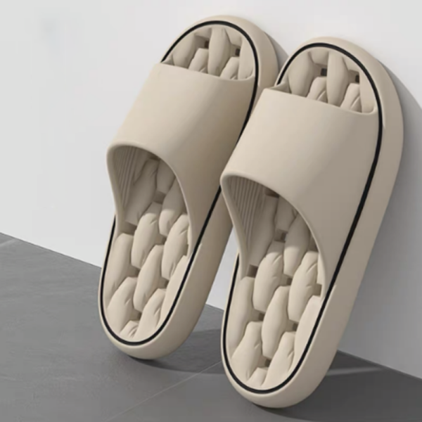 Men's bathroom slippers with black edge and holes size 42-43 (khaki)