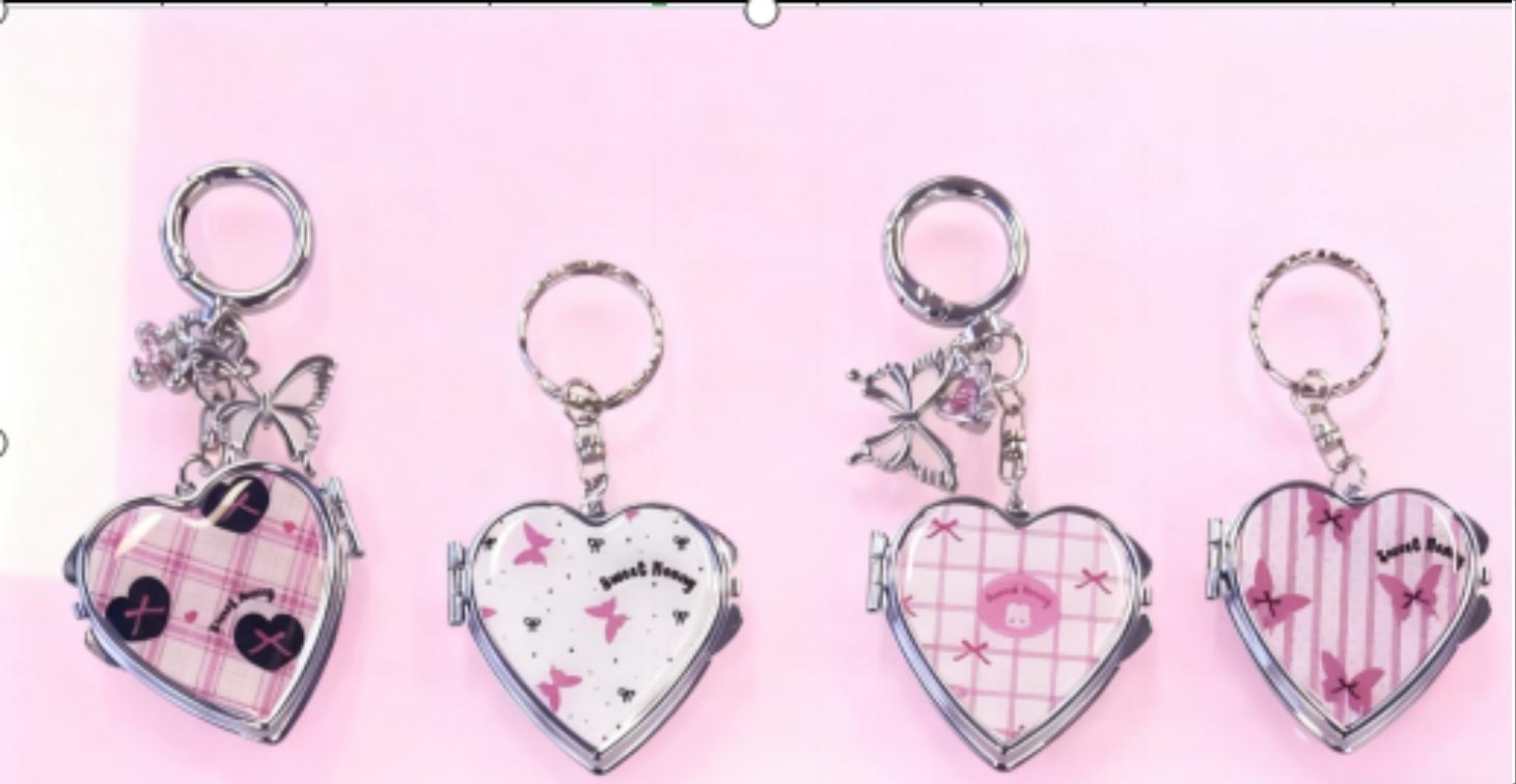 Heart-Shaped Resin Keychain Mirror