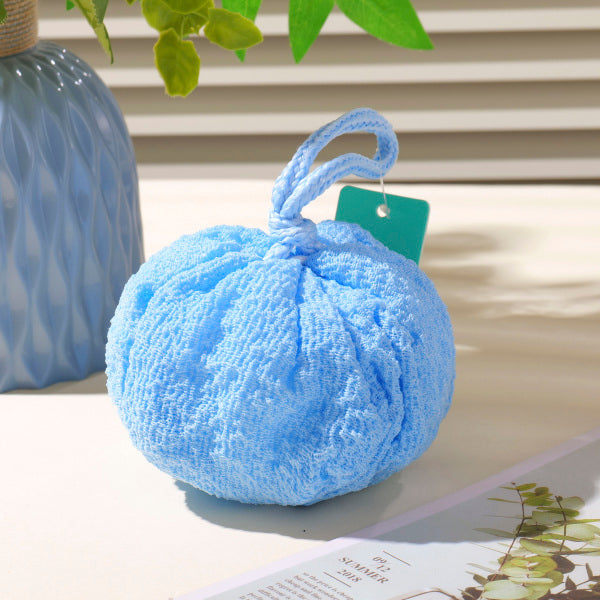 Nordic-Style Bath Pouf