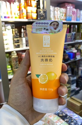 water tender refreshing cleanser