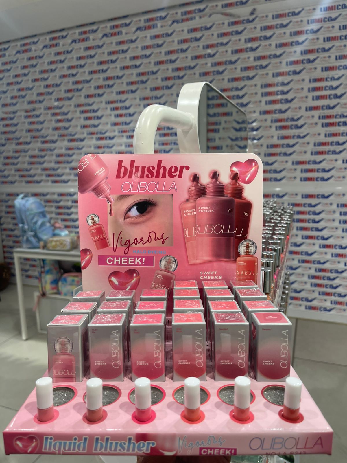 olibola vigorous cheeks blusher