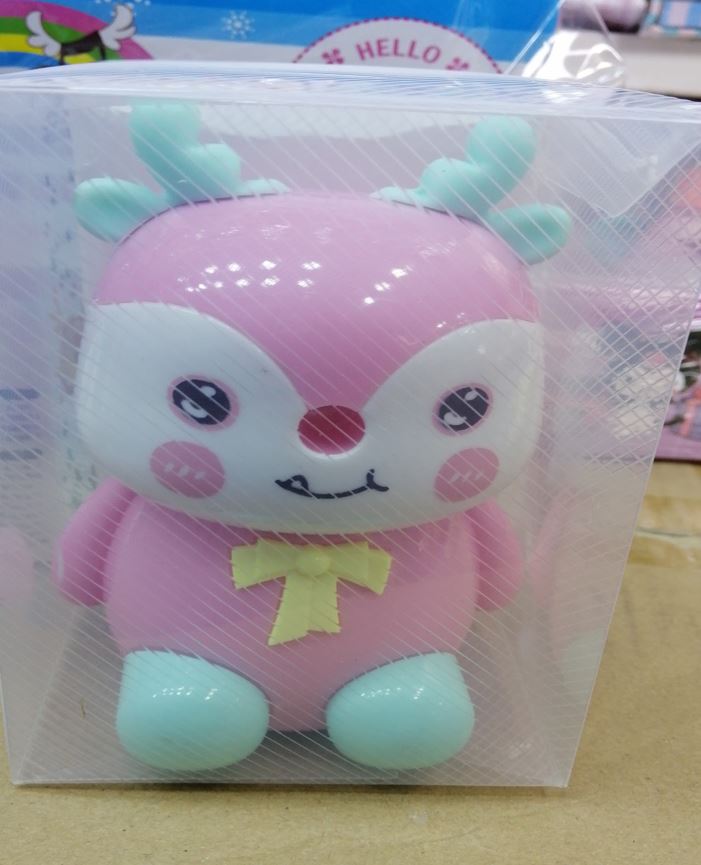 Sweet deer with bow pencil sharpener