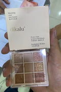 dikalu Begi eye shadow