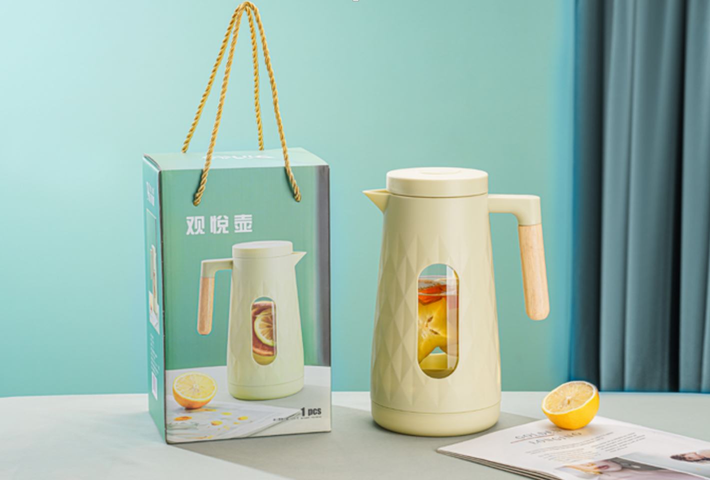 Water Bottle 1600ML Model A-GY/L1 （Tem: 0-60°)