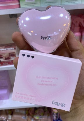 Soft moisturzing coushing cream num 01