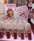 Moist lip cream