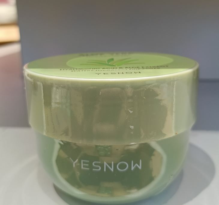 Green extract aloe cream