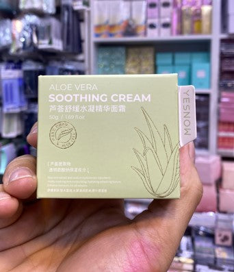 Aloe vera soothing and reparing cream