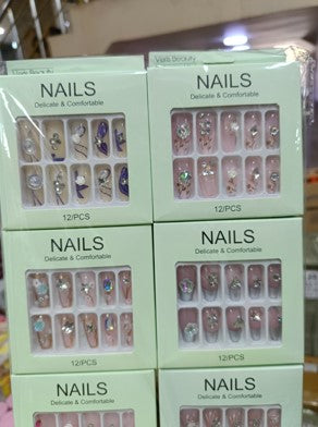 12pcs Comfortable fake nails
